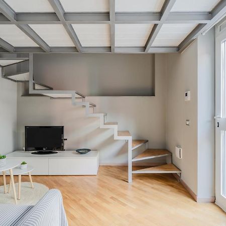 Amazing Milan Loft - 350 M Far From Dateo Station Exterior photo